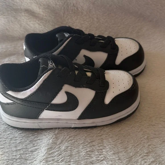 Nike Dunk Low (TDE)Size 7.5 C Toddler Panda Black White CW1589-100. NWOT. - Picture 5 of 6
